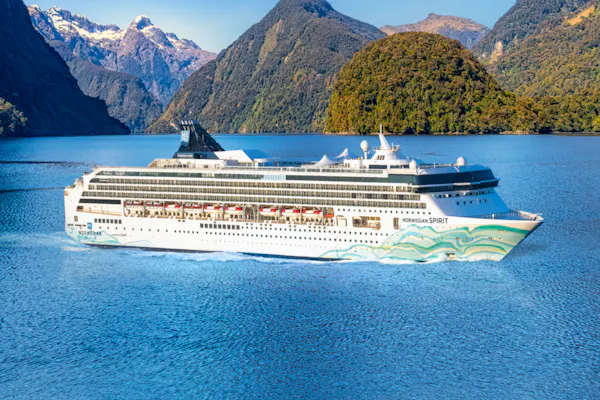 Cruise Ship