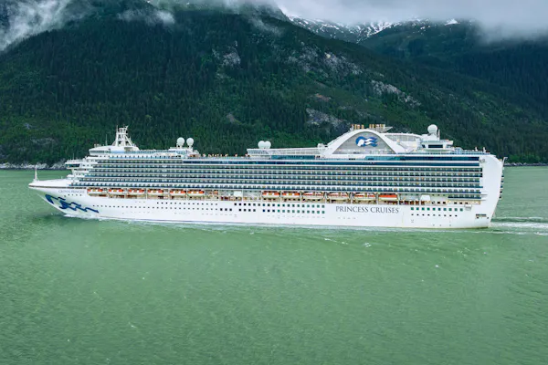 Cruise Ship