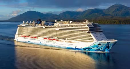 Norwegian Cruise Line ship photo