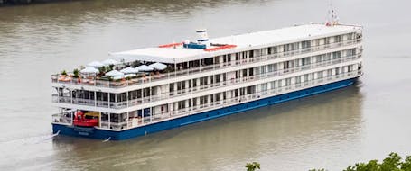 Uniworld Boutique River Cruises ship photo