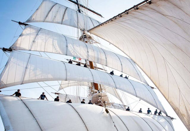 Sea Cloud Rig Climbing