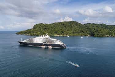 scenic eclipse ship sailing in honduras