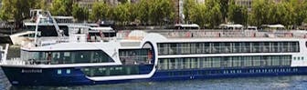 Cruise ship