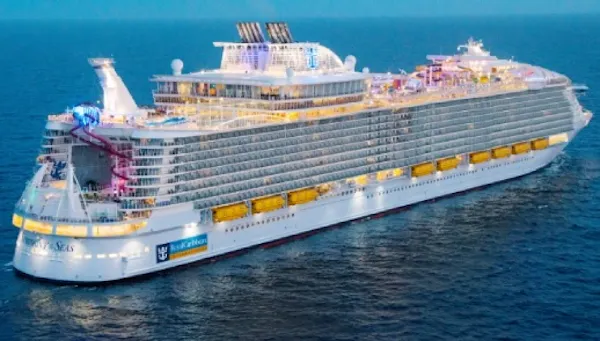 Cruise Ship
