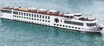 Cruise ship