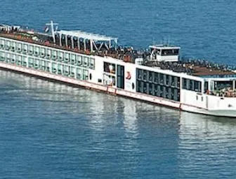 Cruise ship