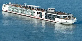 Cruise ship