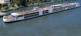 Cruise ship