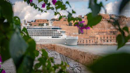 silver ray ship in malta