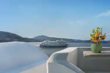 silversea-dawn-greece-mykonos