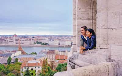 amawaterways-budapest-hungary-couple