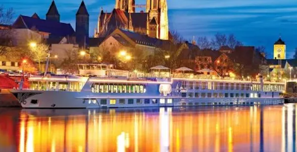 Cruise Ship
