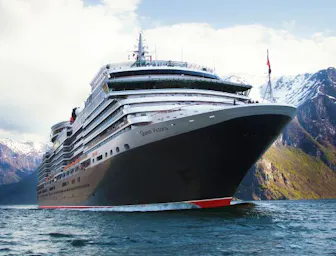 Cruise ship
