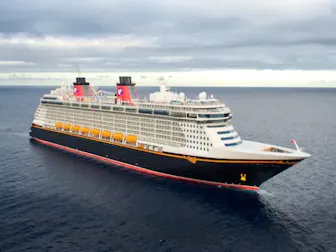 Cruise ship