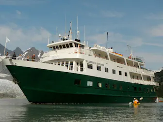Cruise ship