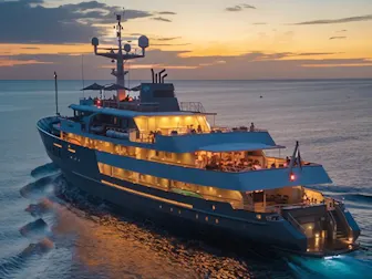 Cruise ship