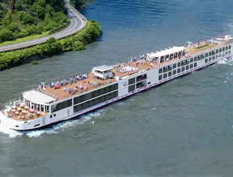 Cruise ship